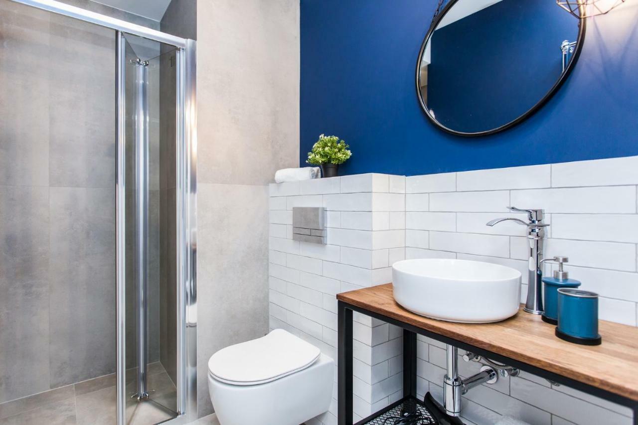 Modern & Classy Industrial - Apartamenty Browar غدانسك المظهر الخارجي الصورة