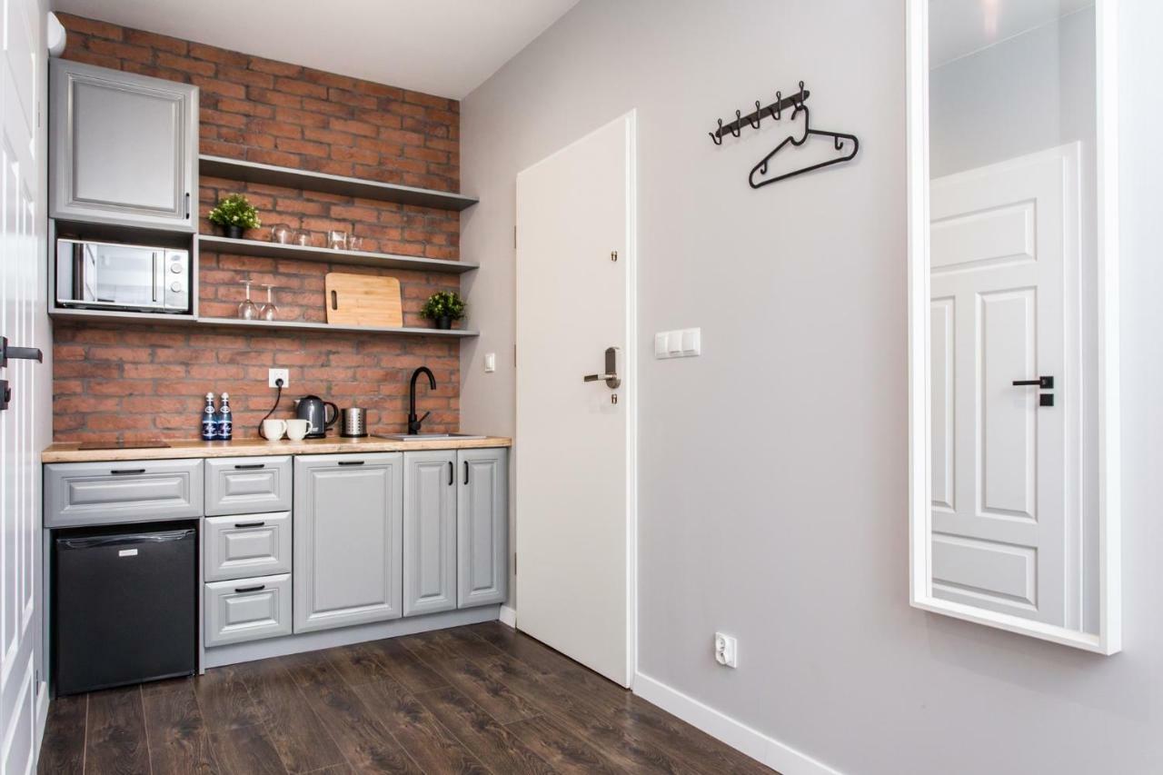 Modern & Classy Industrial - Apartamenty Browar غدانسك المظهر الخارجي الصورة